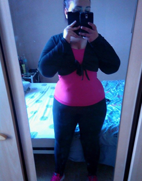 Julie21 (28 ans, Dijon)