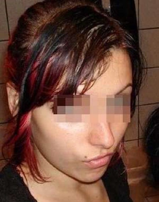 Camélia, 27 ans (Saint Rémy de Provence)