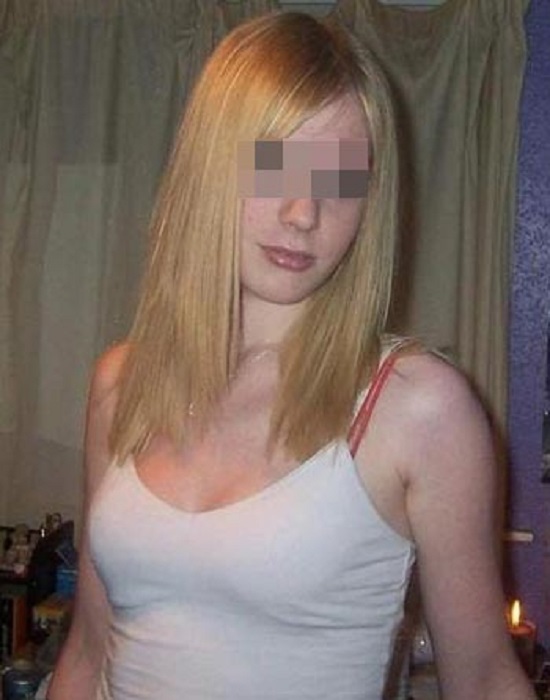 Justine (25 ans, Montbéliard)