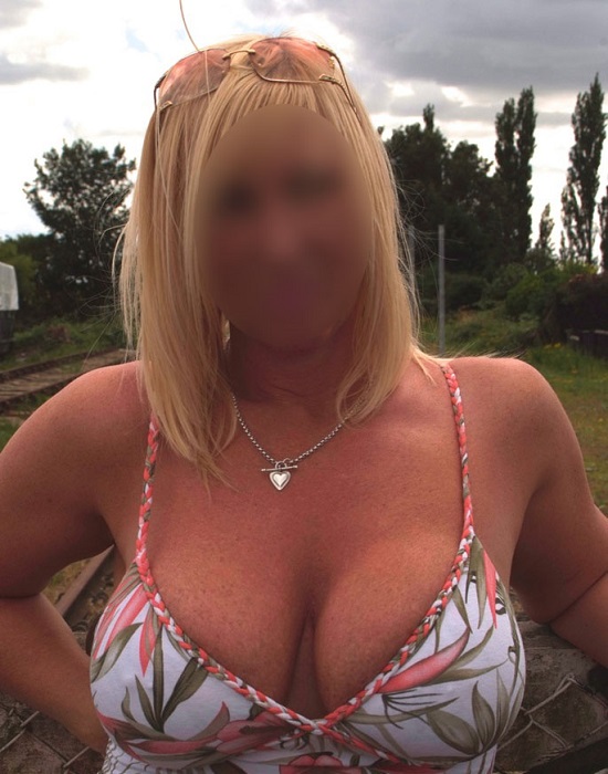 Odile78 (40 ans, Maisons Laffitte)